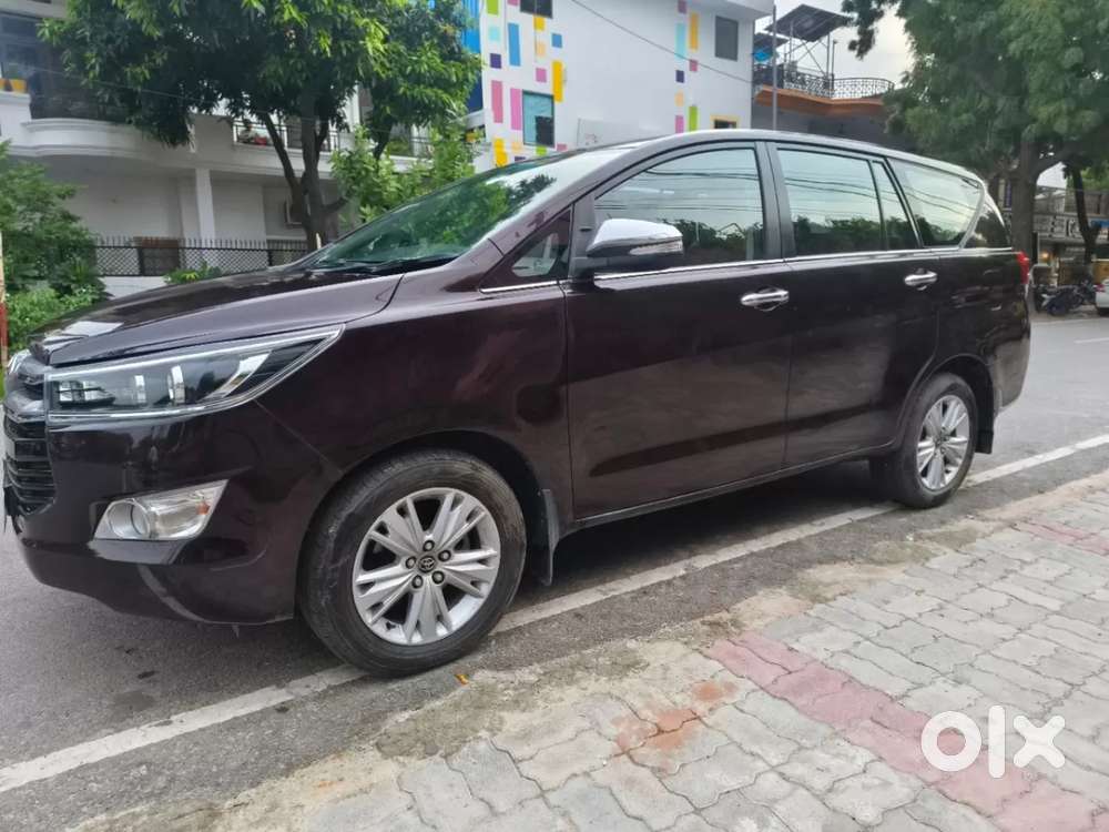 Toyota Innova Crysta 2.8 Gx At 7 Str, 2017, Diesel