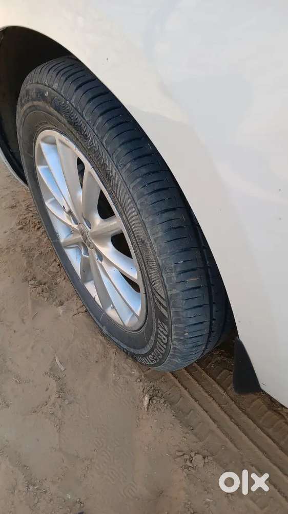 Maruti Suzuki Swift 2020 Petrol 82000 Km Driven