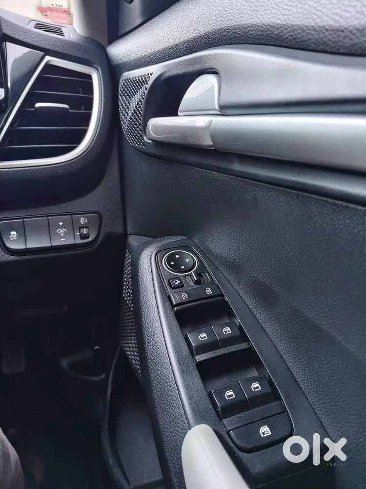 Kia Seltos 2023 Petrol 32000 Km Driven