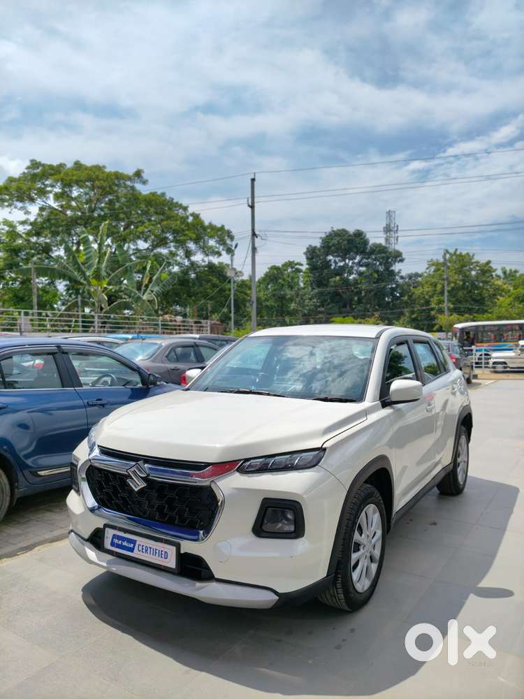 Maruti Suzuki Grand Vitara 1.5 Delta Smart Hybrid At, 2023, Petrol