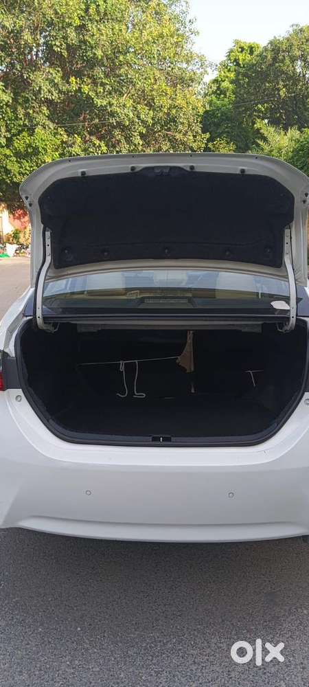 Toyota Corolla Altis 1.8 G, 2017, Petrol
