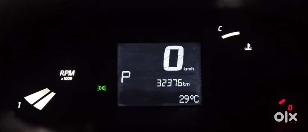 Nissan Magnite 1.0 Xl Turbo Cvt, 2021, Petrol