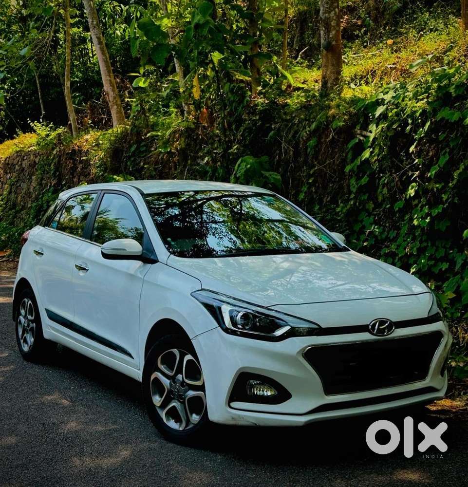 Hyundai  I20 2020 Petrol 62000 Km Driven