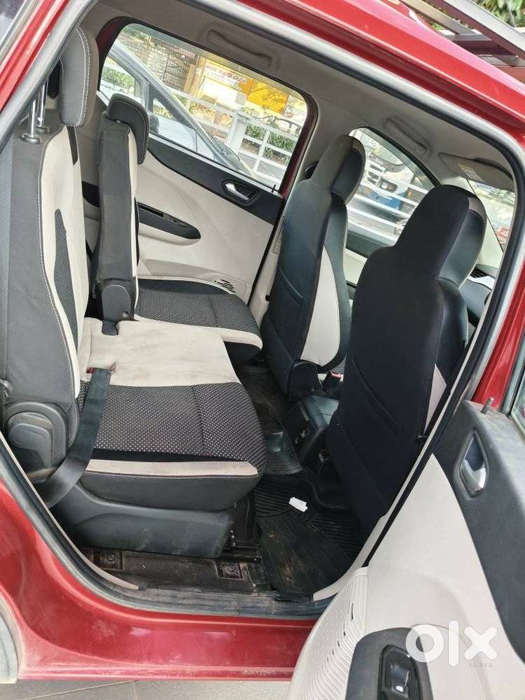 Renault Triber Rxt, 2020, Petrol