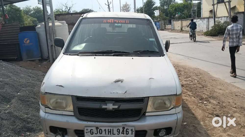 Chevrolet Tavera 2006