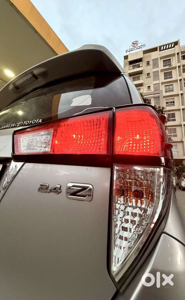 Toyota Innova Crysta 2.4 Zx Mt, 2017, Diesel