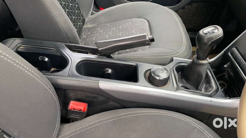 Tata Nexon 1.2 Revotron Xm (s), 2022, Petrol