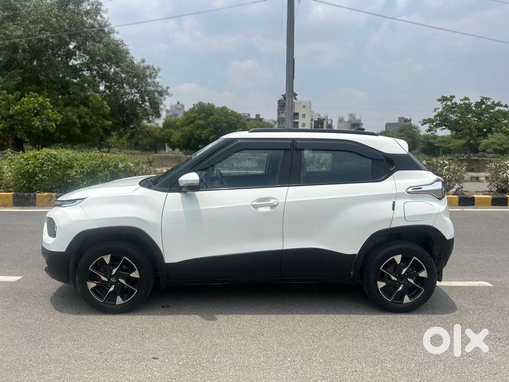 Tata Punch Accomplished Dazzle Sunroof Cng, 2024, Petrol