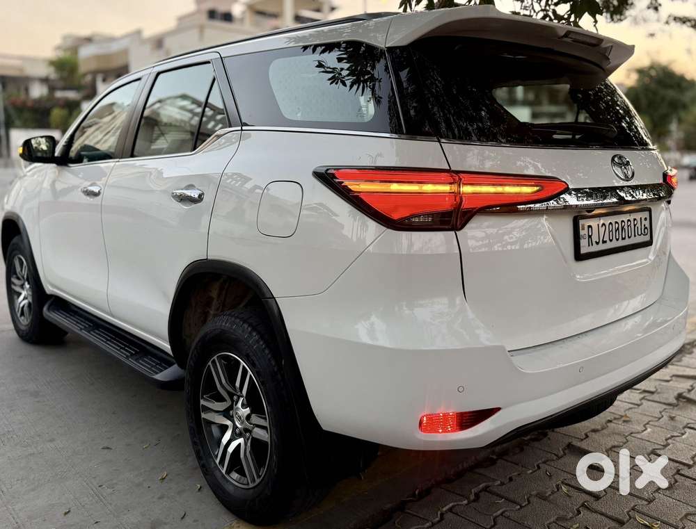 Toyota Fortuner 4x2 At 2.8 Diesel, 2023, Diesel