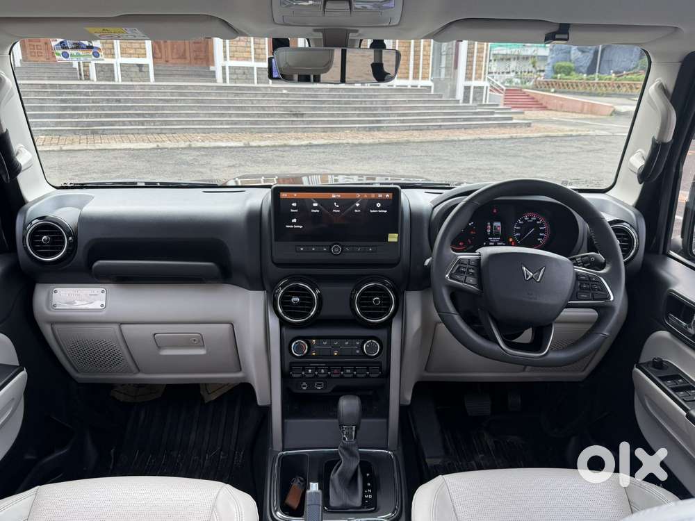 Mahindra Thar Roxx Mx5 Petrol At 2wd, 2025, Petrol