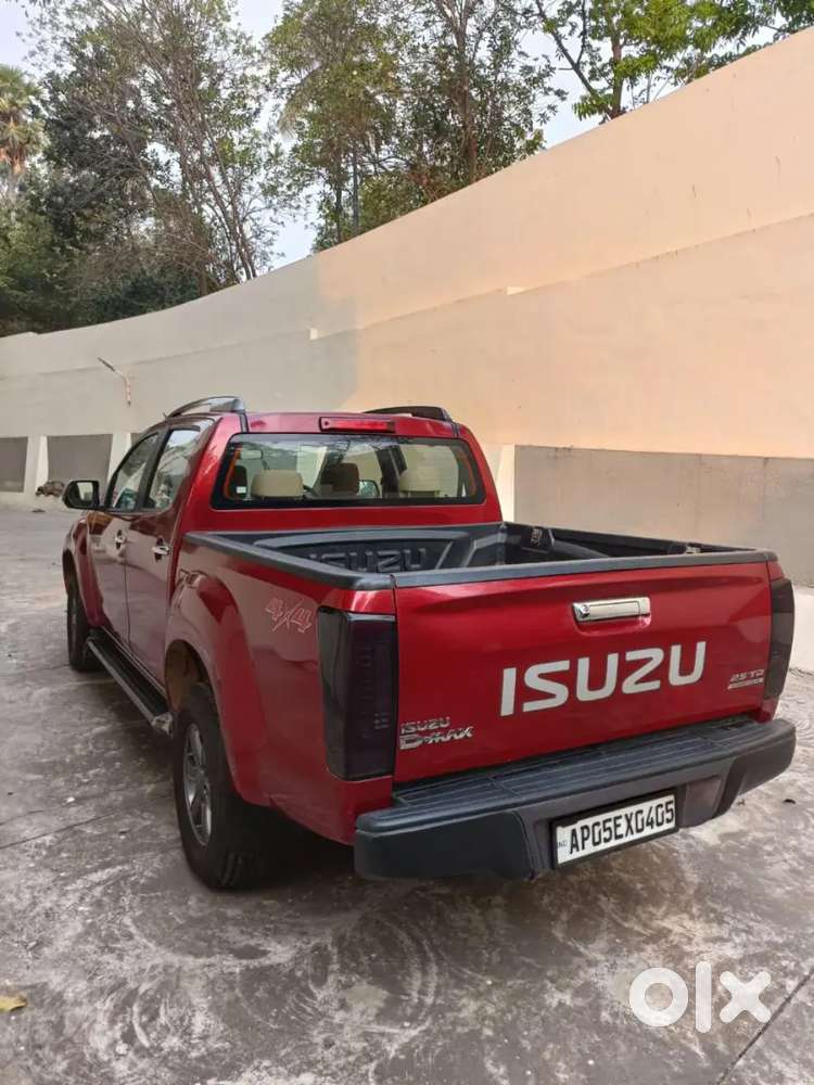 Isuzu D-max V-cross 2018