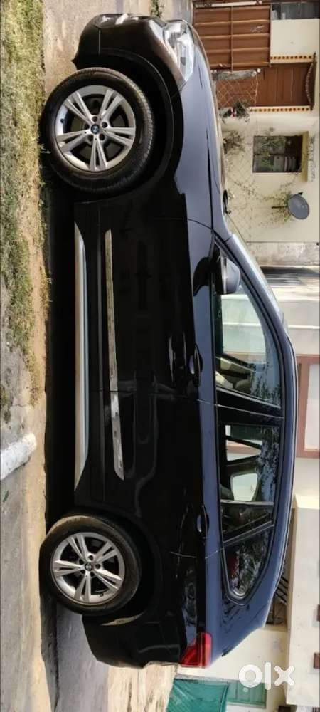 Bmw.x1 .arjent Sell Kar Hai