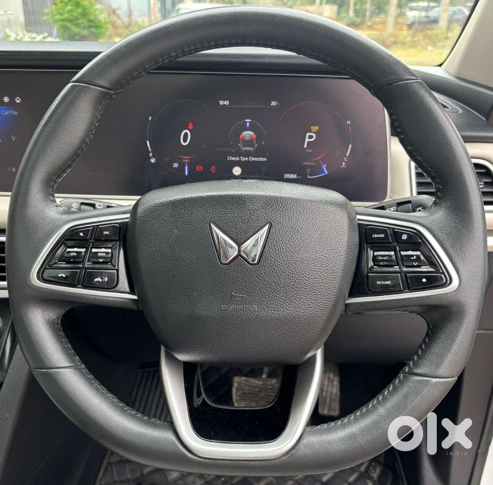 Mahindra Xuv700 2.2 Ax 7 Diesel At Luxury Pack Str, 2023, Diesel