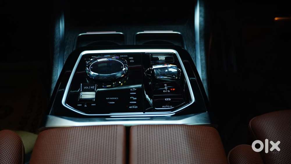 Bmw 7 Series 740i M Sport Petrol Automatic, 2025, Petrol