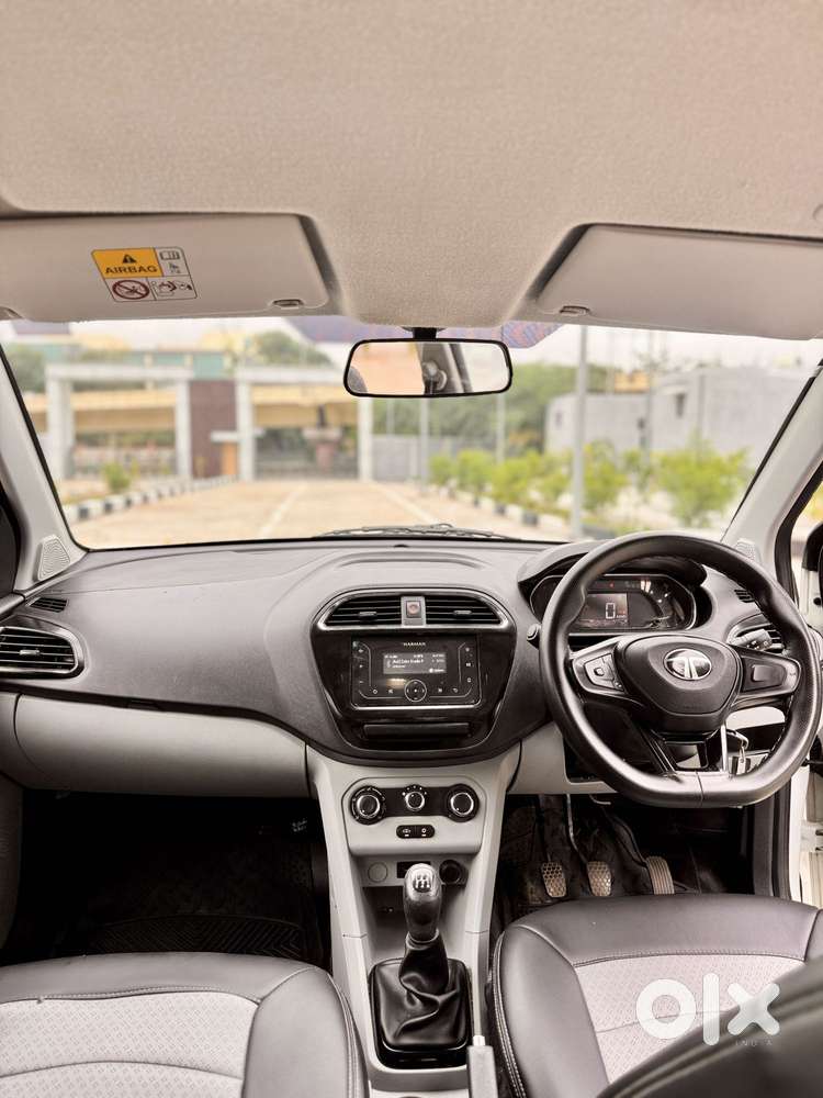 Tata Tiago, 2023, Petrol