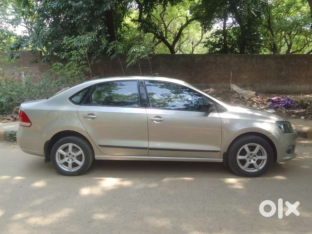 Volkswagen Vento 1.2 Tsi Highline Plus At, 2014, Petrol