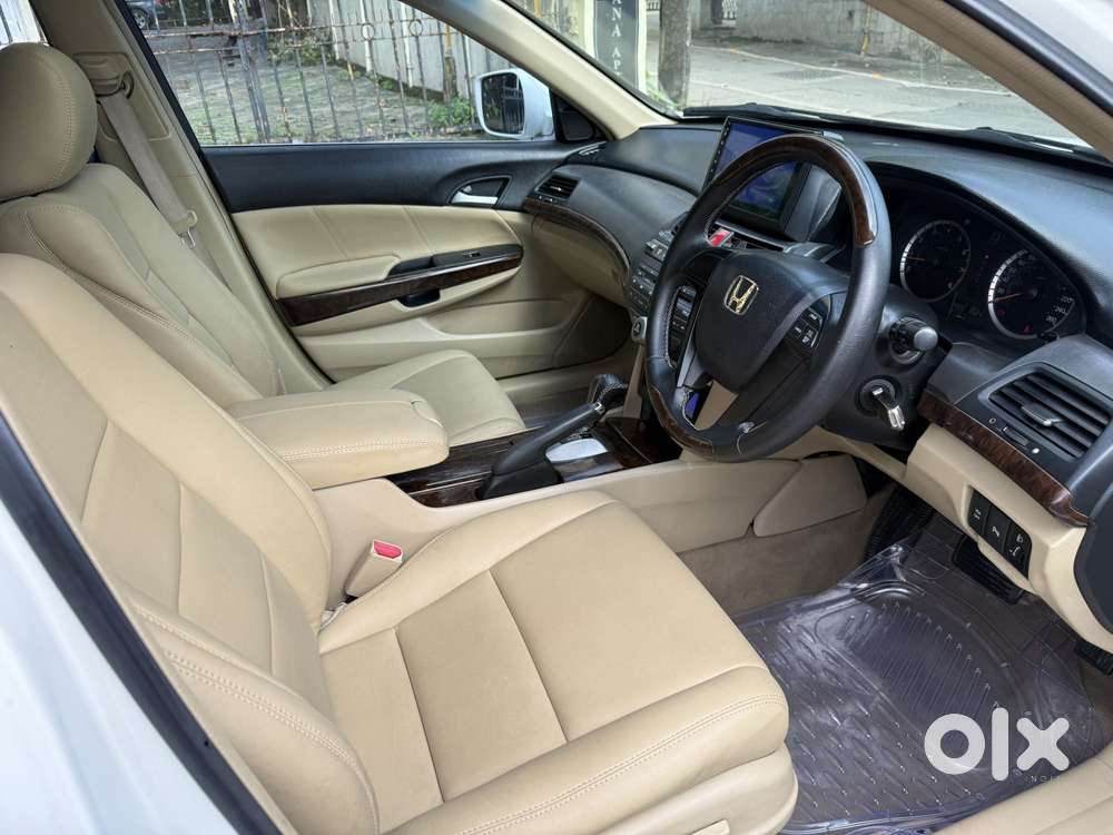 Honda Accord 3.5 V6, 2010, Petrol