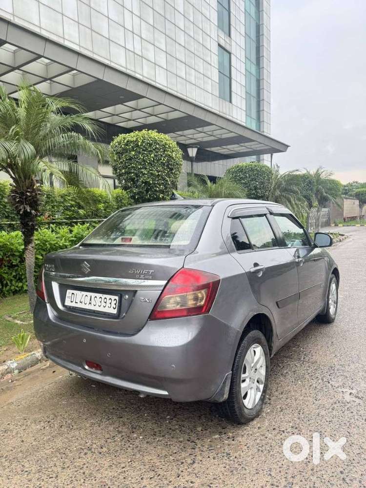 Maruti Suzuki Swift Dzire 1.2 Zxi Bsiv, 2013, Petrol