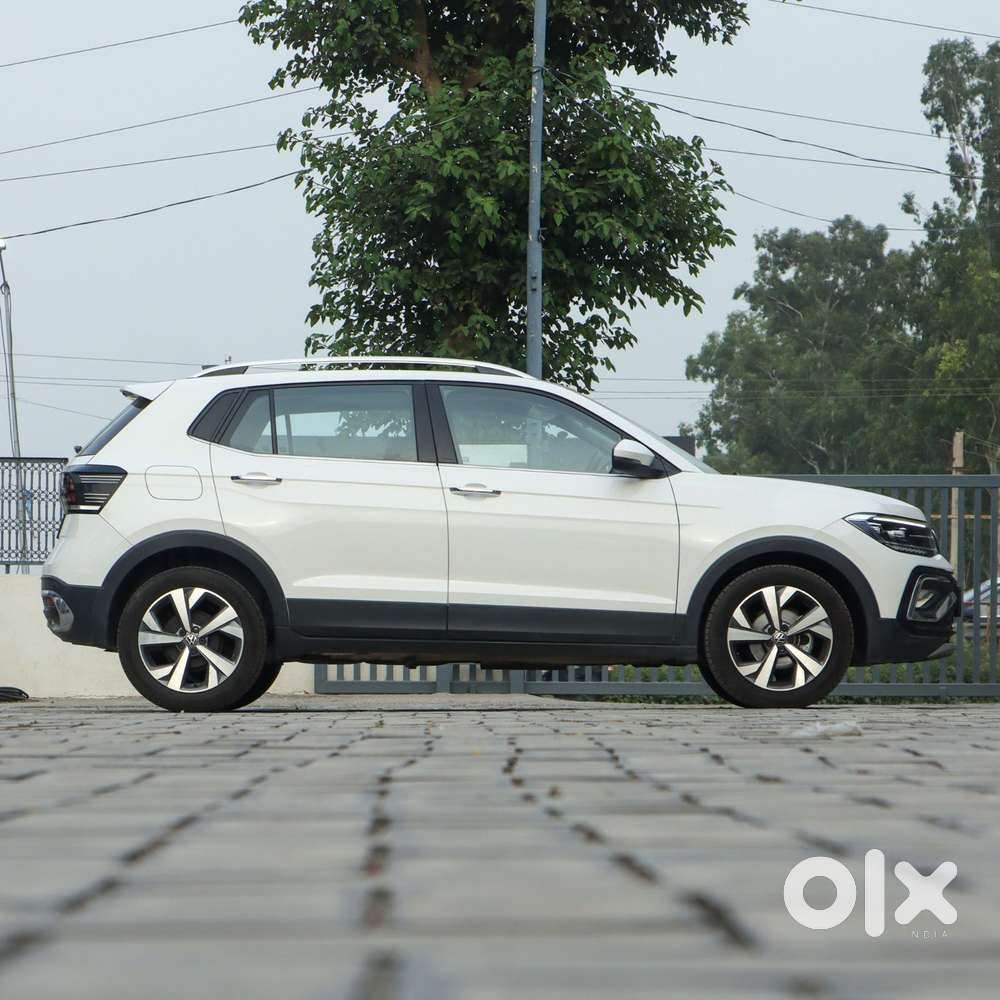 Volkswagen Taigun Topline 1.0 Tsi Mt (electric Seats), 2024, Petrol