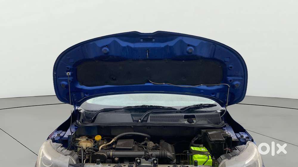Renault Triber Rxz, 2019, Petrol