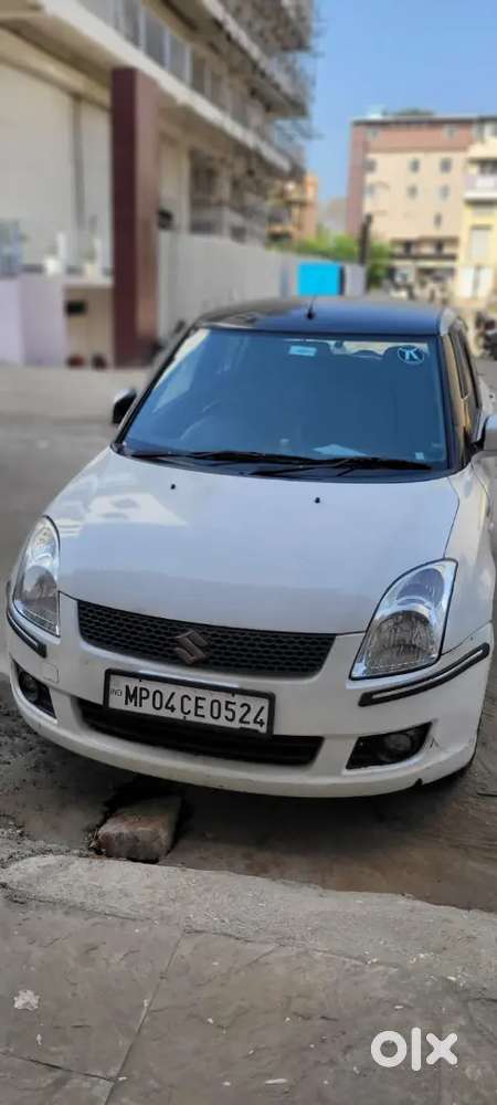 Maruti Suzuki Swift Lxi 2010