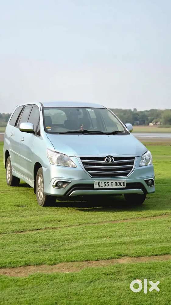 Toyota Innova 2010