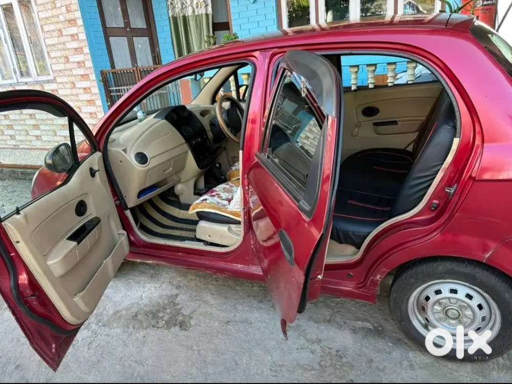 Chevrolet Spark 2011 Petrol Well Maintained