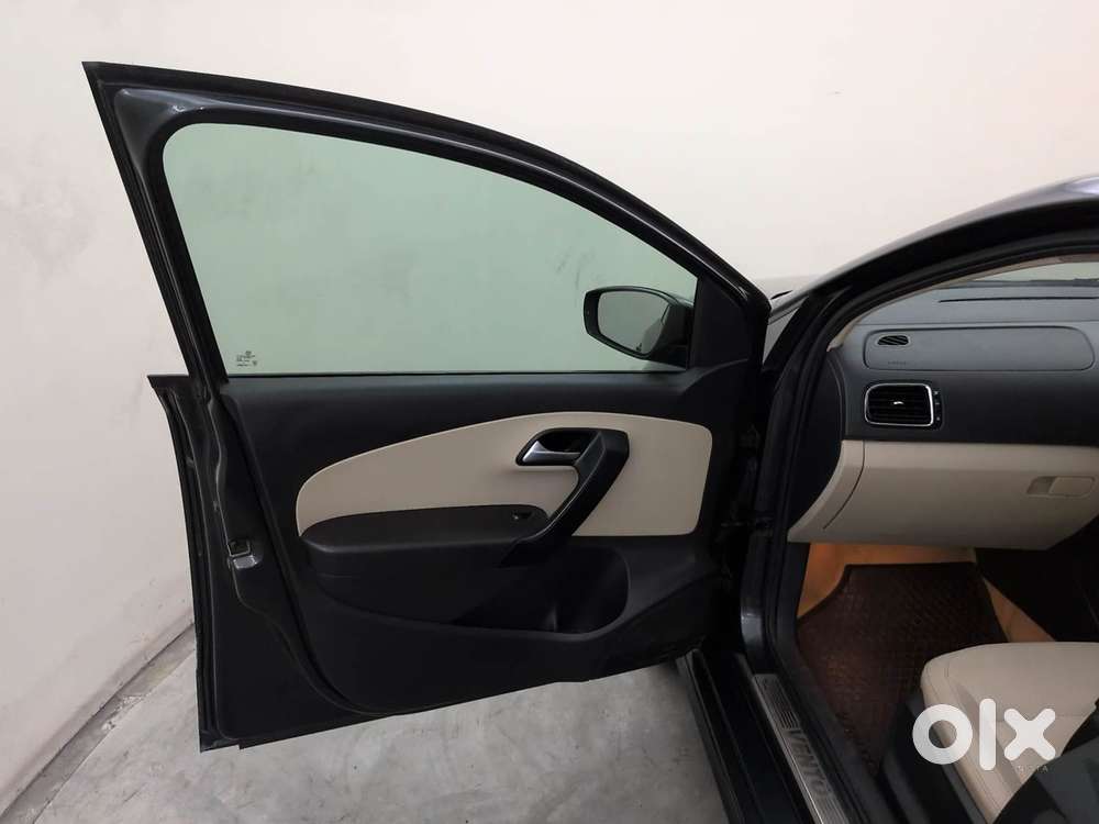 Volkswagen Vento 1.6 Highline, 2021, Petrol