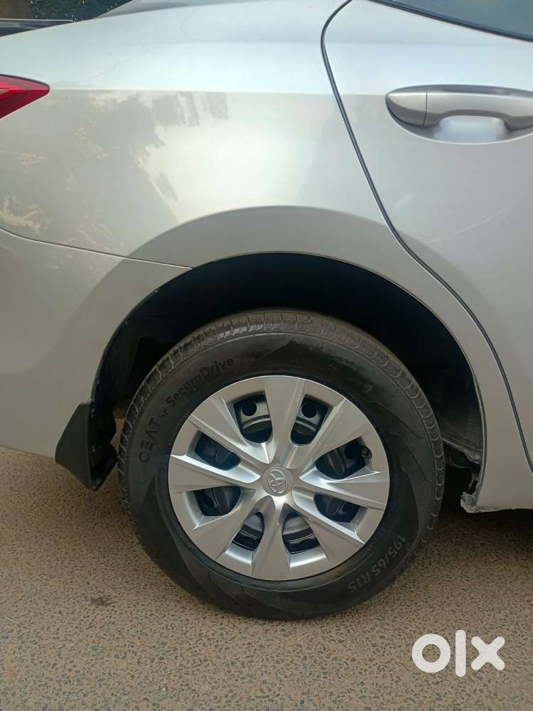 Toyota Corolla Altis 2013-2017 Js Mt, 2015, Petrol