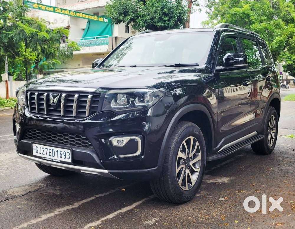 Mahindra Scorpio-n 2.0 Z8 Petrol At 7 Str, 2023, Petrol
