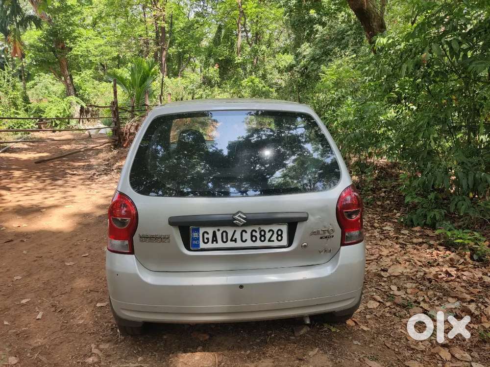 Maruti Suzuki Alto K10 2014 Petrol Well Maintained.