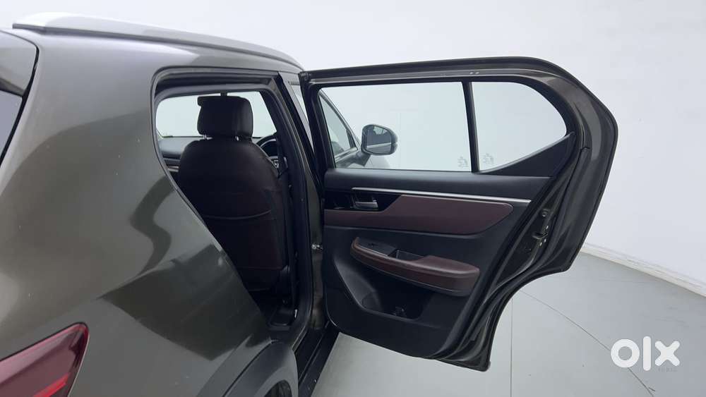 Honda Elevate Vx Mt, 2024, Petrol