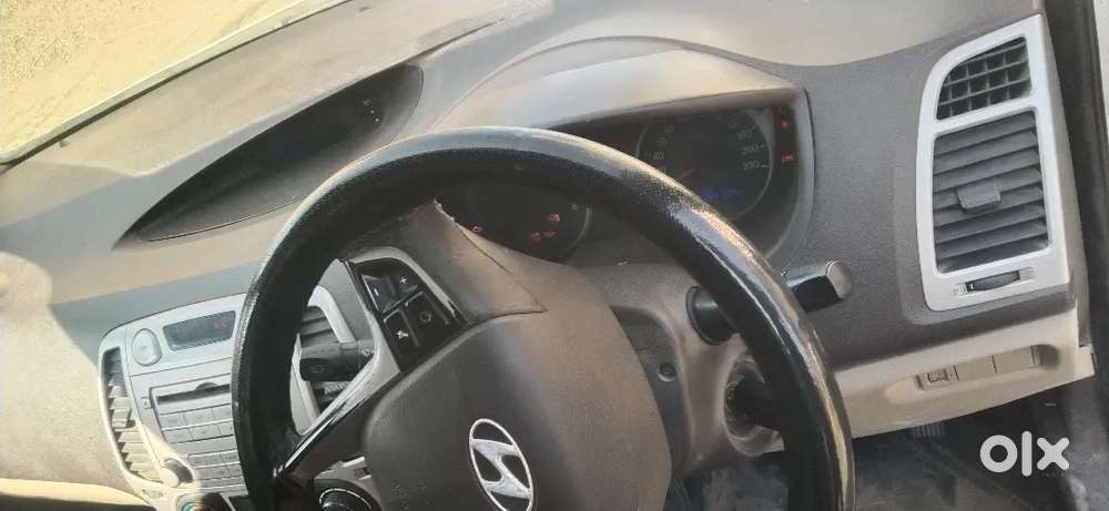 Hyundai I20 Diesel Manual 2012