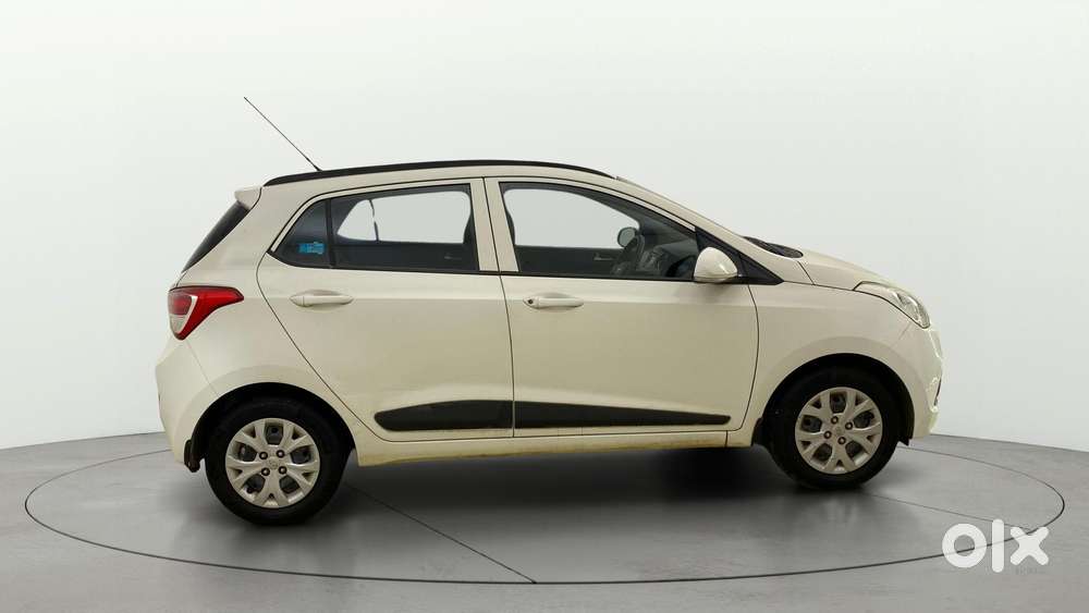 Hyundai Grand I10 Sportz 1.2 Kappa Vtvt, 2015, Petrol