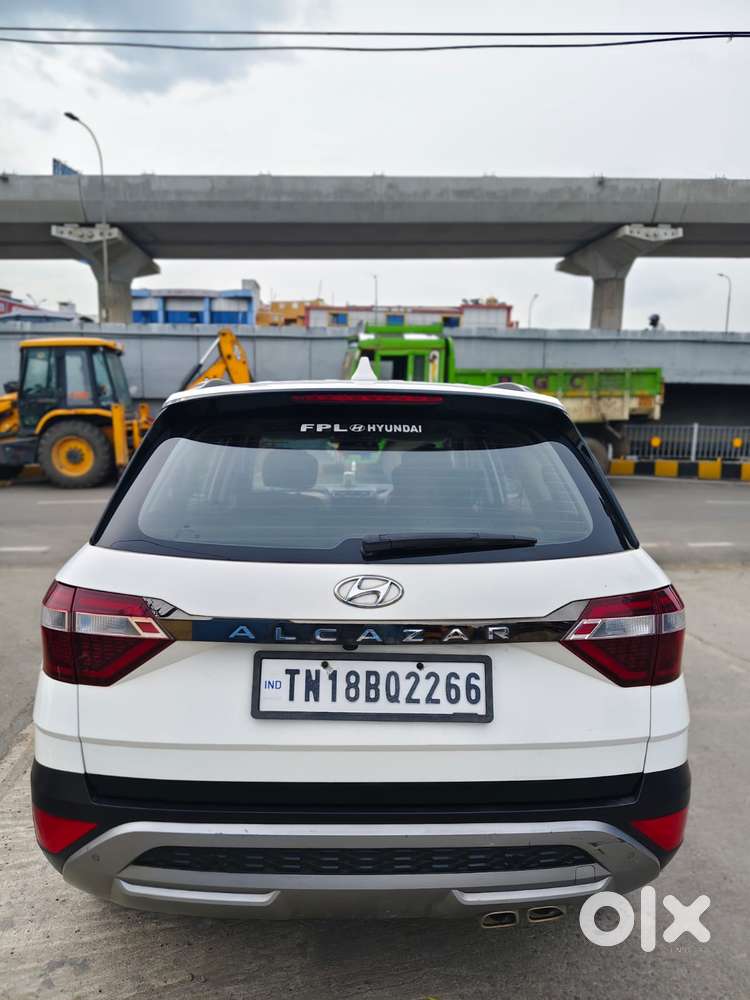 Hyundai Alcazar Platinum Signature Adventure Mt 7 Str, 2024, Petrol