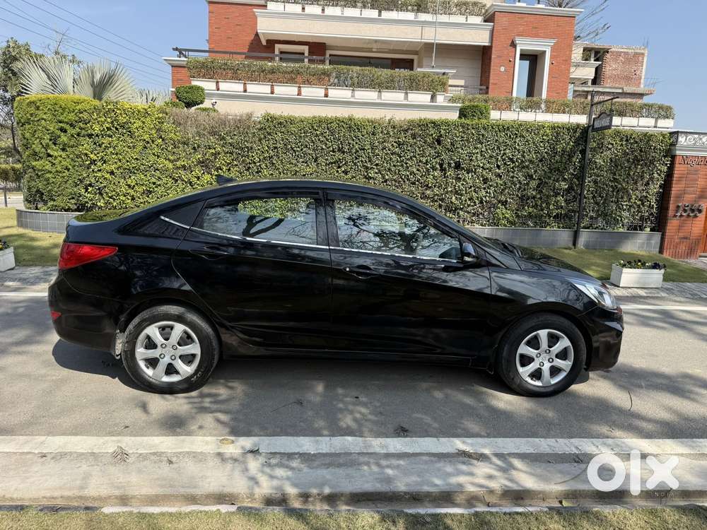 Hyundai Fluidic Verna, 2012, Petrol