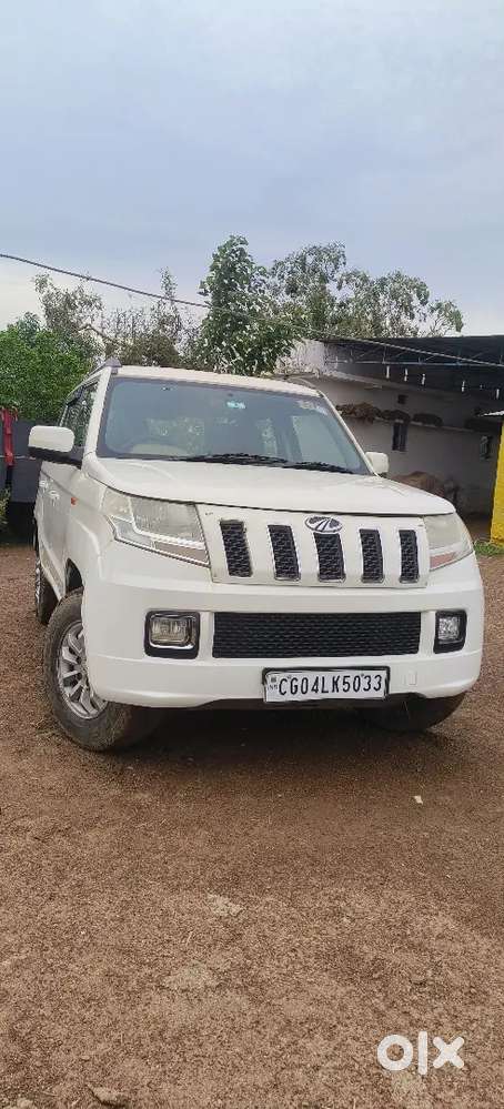 Mahindra Tuv 300 T8 2016
