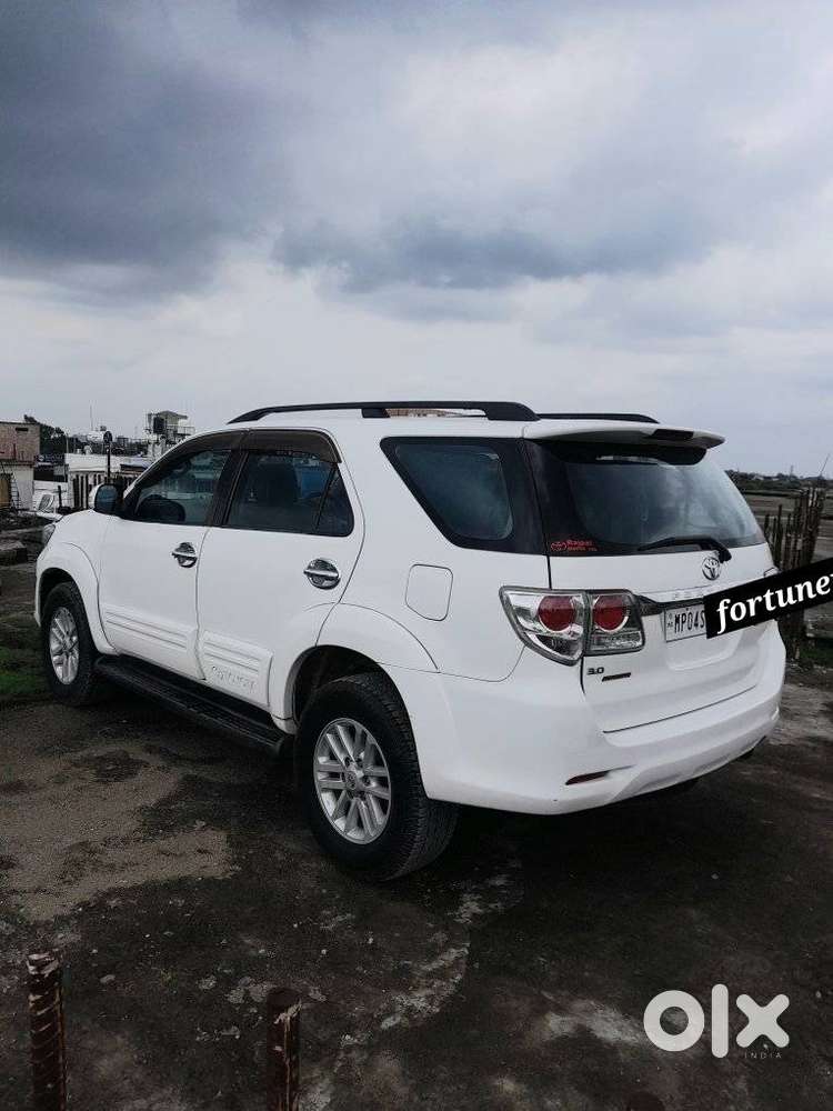 Toyota Fortuner 3.0 4x2 Automatic, 2012, Diesel