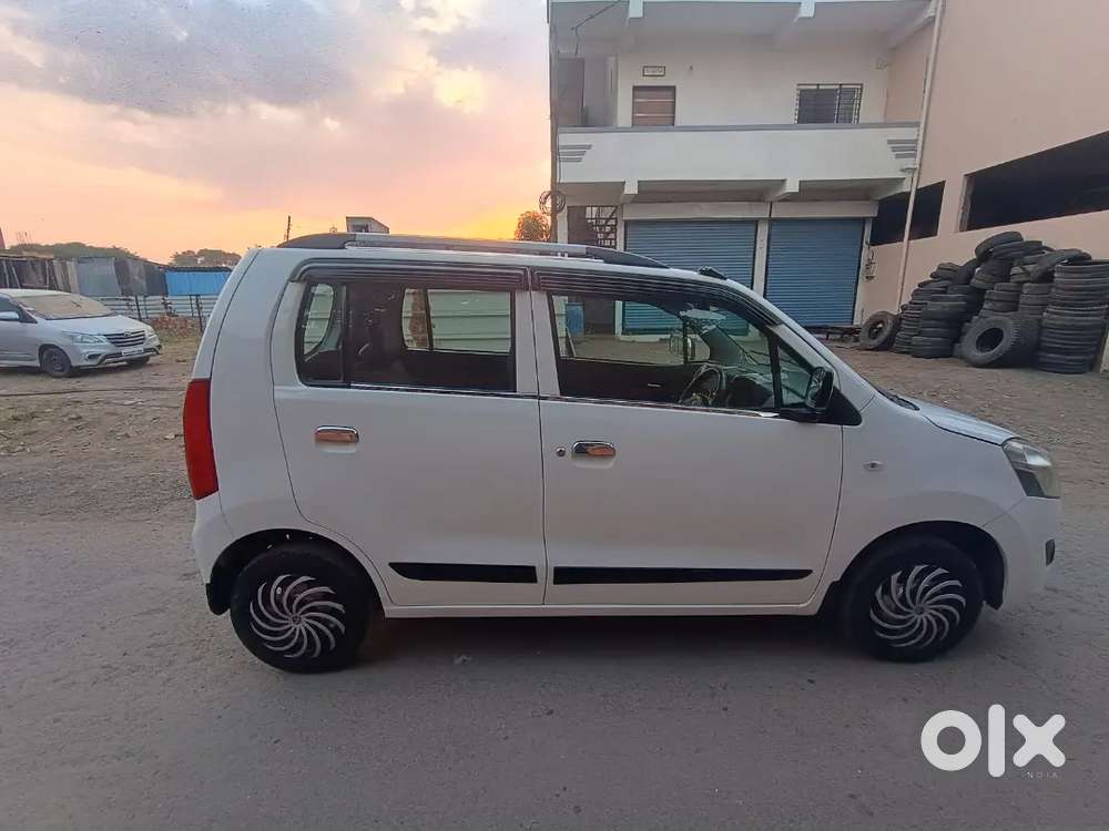 Maruti Suzuki Wagon R Lxi Cng 2013 Model