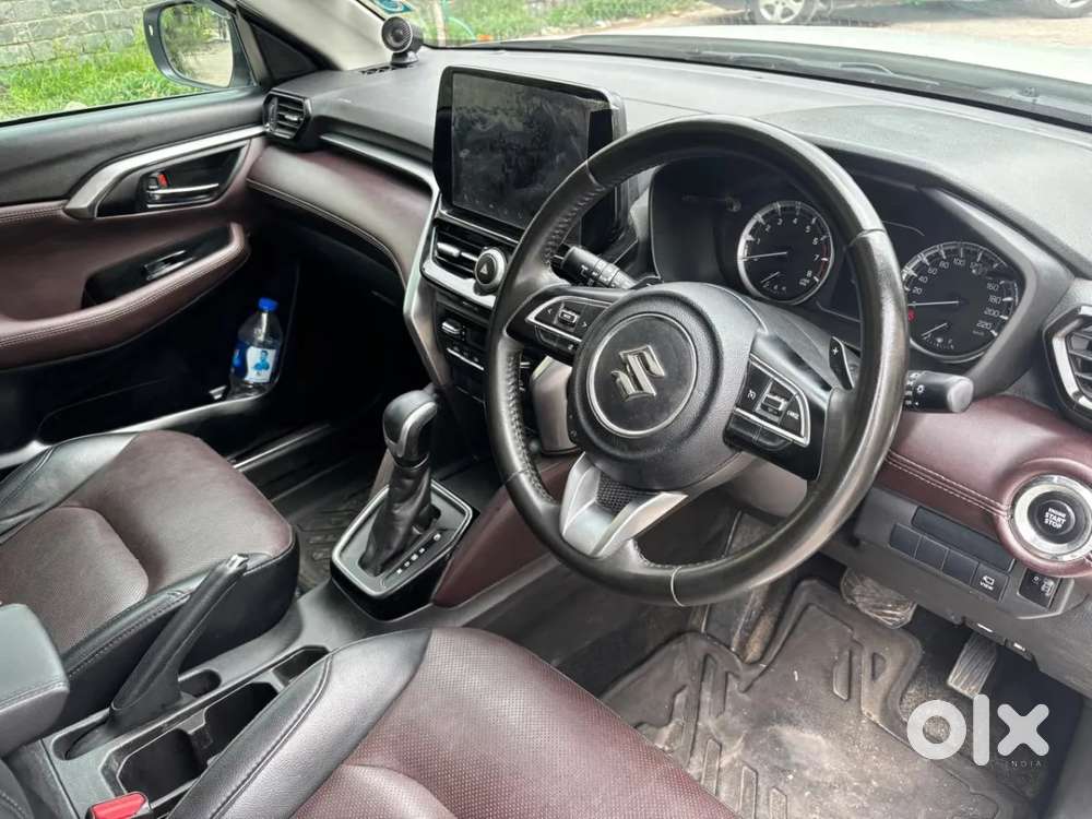Maruti Suzuki Grand Vitara 1.5 Alpha Smart Hybrid At, 2022, Petrol