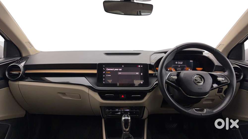 Skoda Slavia 1.0 Tsi Style At, 2022, Petrol