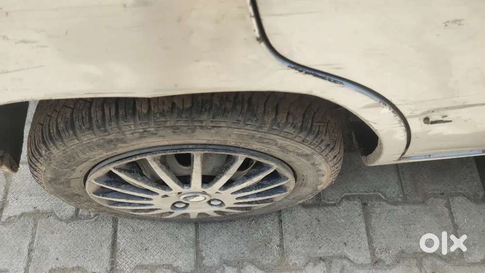 Maruti Suzuki Zen Estilo 2011 Cng & Hybrids 96520 Km Driven