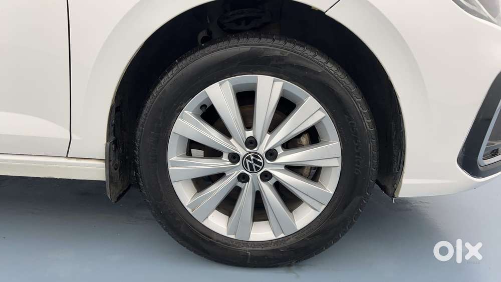 Volkswagen Virtus Highline Plus 1.0 Tsi At, 2022, Petrol