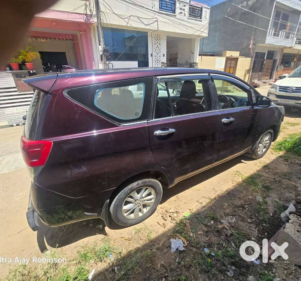 Toyota Innova Crysta 2017 Diesel 109000 Km Driven
