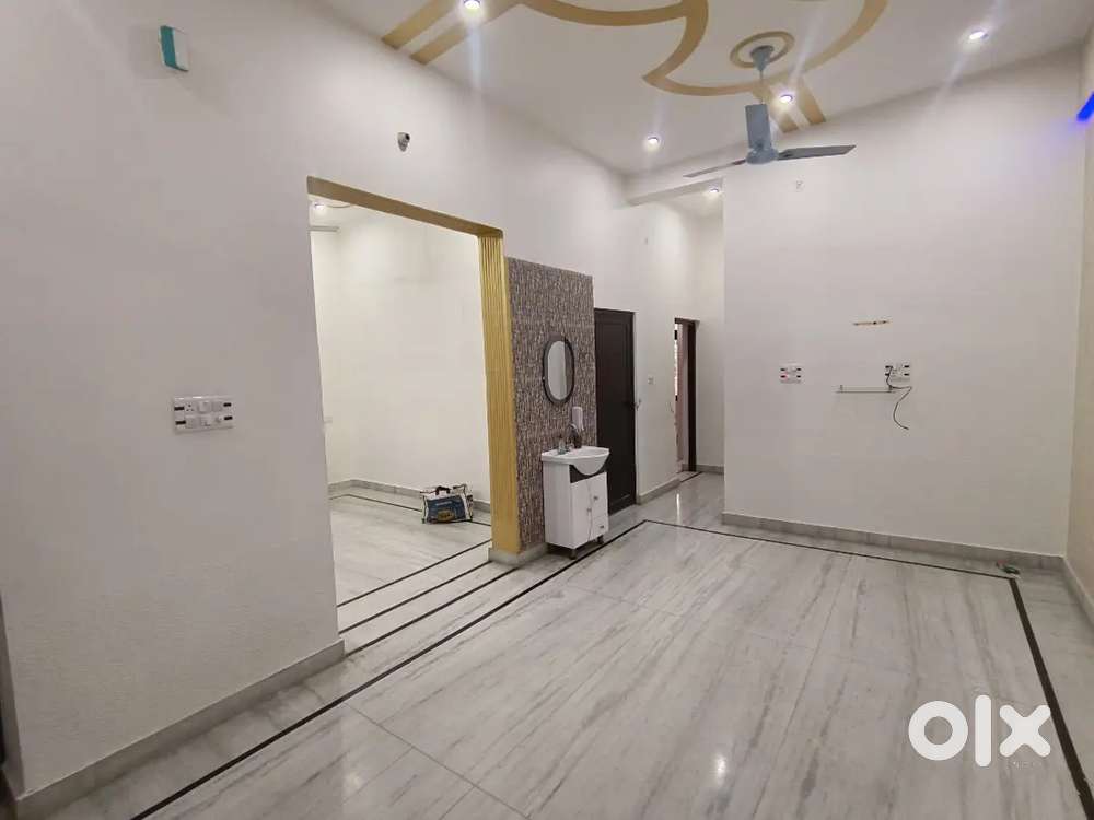 Indipendent 2 BHK House For Rent At Gasgodam Road Near Resham Bagh