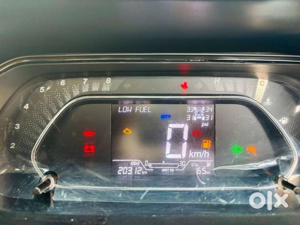 Tata Nexon 1.5 Revotorq Xz Plus (o) Dark Edition, 2023, Petrol