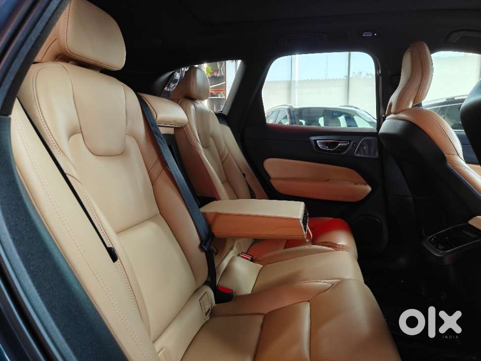 Volvo Xc60 2.0 B5 Ultimate, 2024, Petrol