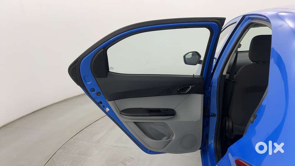 Tata Tiago 1.2 Revotron Xt Option, 2020, Petrol