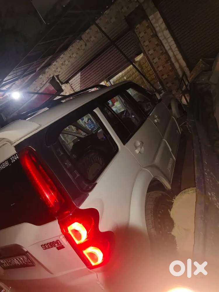 Mahindra Scorpio 2018 Diesel Well Maintained Scorpio S7 Plus
