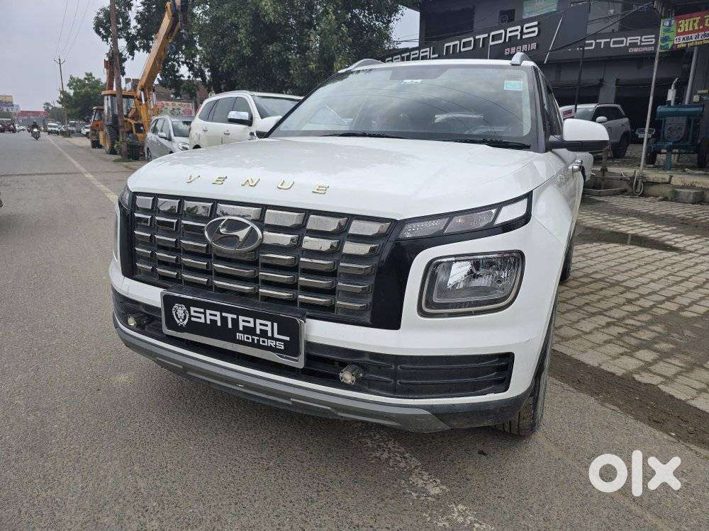 Hyundai Venue S 1.2 Petrol, 2023, Petrol